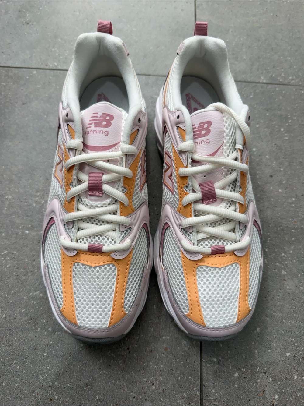 New Balance 530 Sneakers